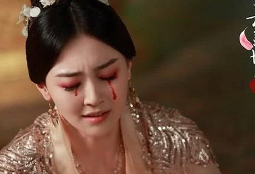 有种“整容”叫《十里桃花》的素锦,减肥变瘦后,竟然撞脸宋茜