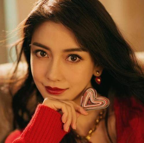 有种“发育过猛”叫19岁的杨颖,嫩模照片流出,少女身材太明显!