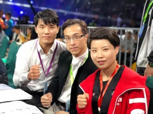 爱笑的美女龚艳丽成擂台霸主,拳迷调侃:太能打恐怕不好找男朋友