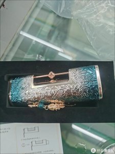 ​男朋友送的花西子口红真的很绝！