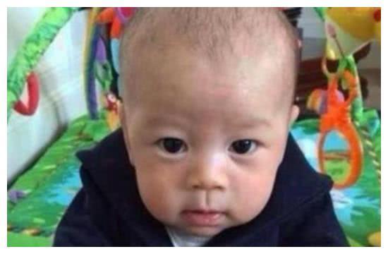 有种“整容”叫郭晶晶儿子长大,近照曝光后,网友:像极了混血儿