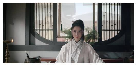 有种“高攀不起”叫铠甲勇士杨欢迎,如今和李现搭档,美到不敢认