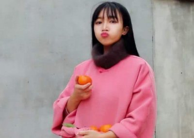 ​有种“反差”叫李子柒，看到她做DJ时的模样，宛如变了一个人