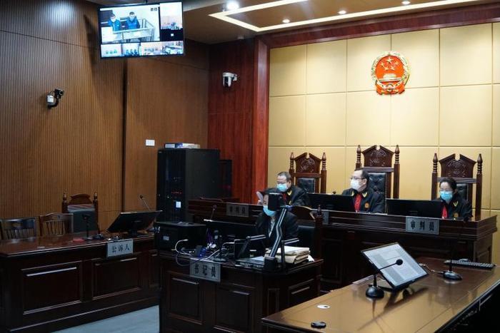 珠海香洲法院:开启刑事庭审新模式 审判防疫两不误