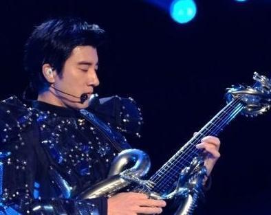 “宝藏男孩”钱正皓成为王力宏的学弟,考上伯克利音乐学院