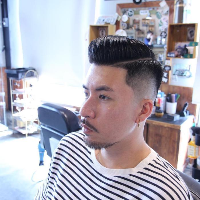 男士潮流发型，三面推光的今年很流行