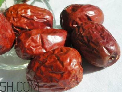 ​新疆大枣什么时候成熟 新疆大枣几月份成熟