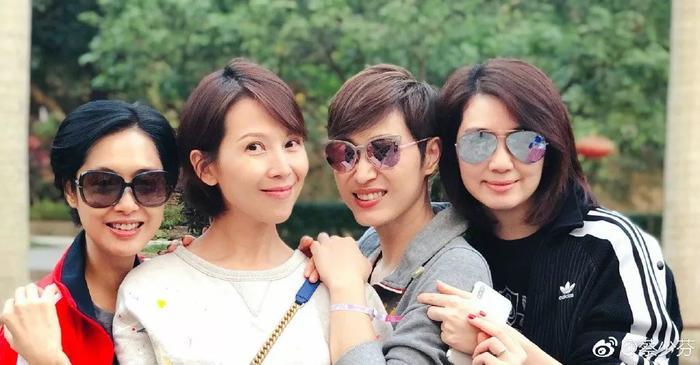 17岁成史上最年轻港姐,30年前绝美旧照惊艳网友:那时没人说我美......