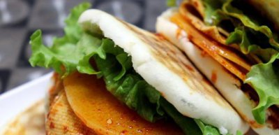 ​这才是我最爱吃的土豆片夹馍的完整做法，看完我先收藏了！