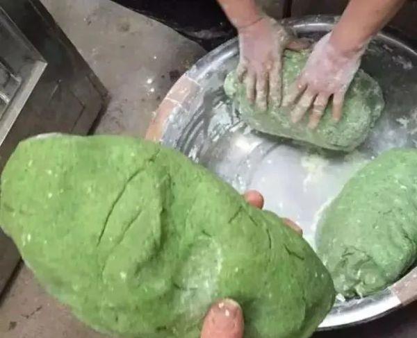 春季吃艾好养生!“艾米果”的正宗做法,客家人特有的一道小吃