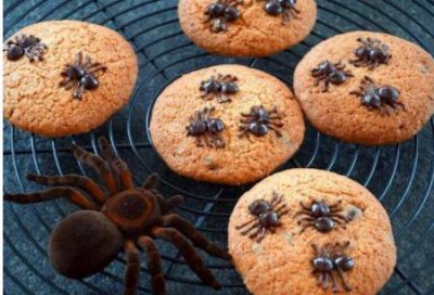 ​自制“万圣节饼干”，做法很简单，孩子和他的伙伴们都抢着吃！