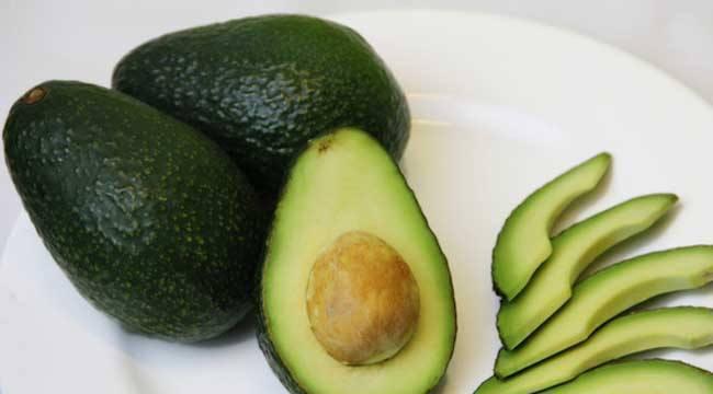 牛油果奶昔的做法,经常吃牛油果不仅防晒还能美容护肤