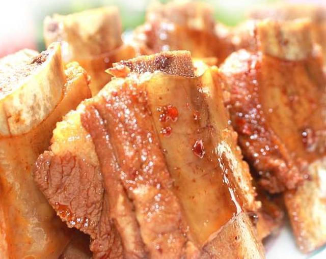 麻辣排骨这种做法,美味又开胃