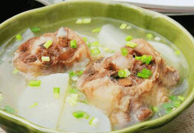 牛尾汤适合什么人群喝, 牛尾汤的做法大全