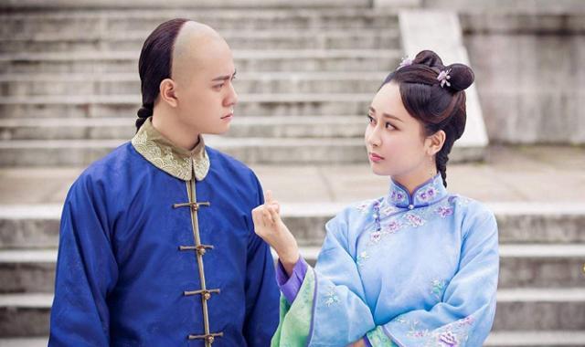 杨紫取关秦俊杰，两人甜蜜动态全部清空，而男方做法却是意料之外