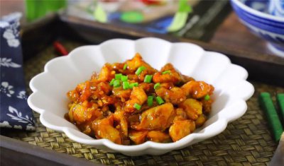 ​糖醋茄子好吃有诀窍，学会这做法，酸甜酥脆不油腻，比排骨还香