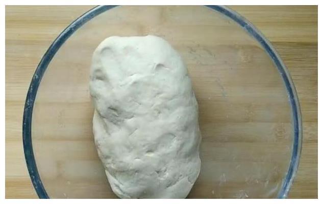 北方人爱吃的烙馍新做法，不用鏊子不用油，30秒1个柔软鼓泡