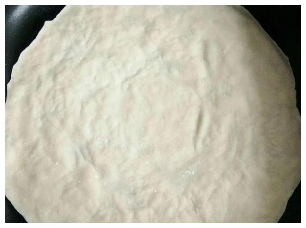 北方人爱吃的烙馍新做法，不用鏊子不用油，30秒1个柔软鼓泡