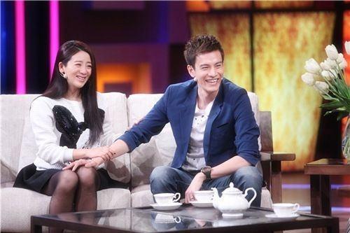 她曾霸屏,嫁给自己老师却离婚!后嫁小6岁的小鲜肉,现生活幸福