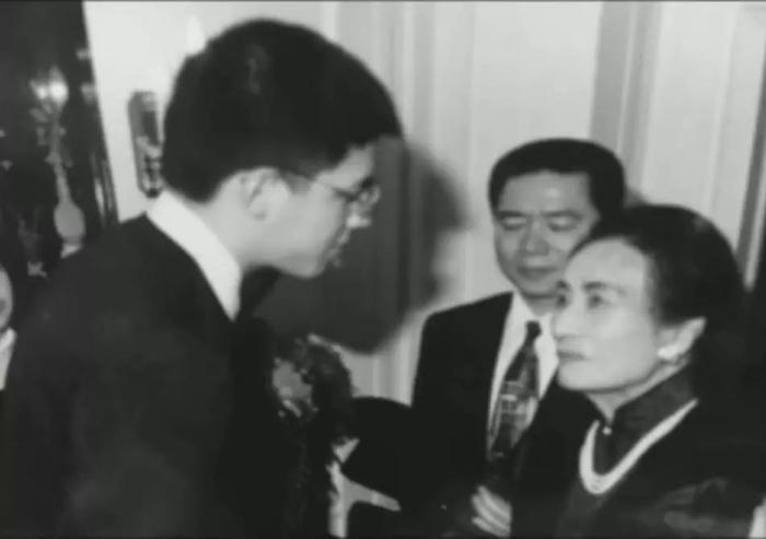 蒋家最帅曾孙：我不是“蒋家第四代”，我是蒋友柏