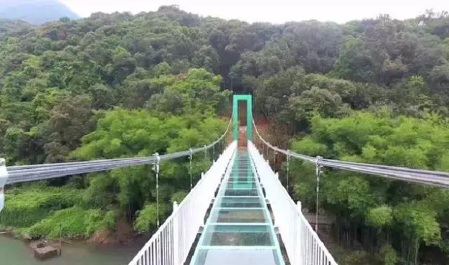 脚尖下的刺激!广东省内这10座玻璃栈道,你敢去挑战吗?