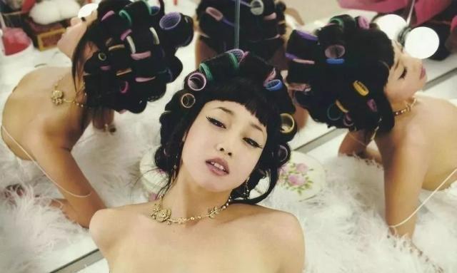 33岁吸毒10年，丈夫同房需付费？一代国民女神是如何毁掉自己的