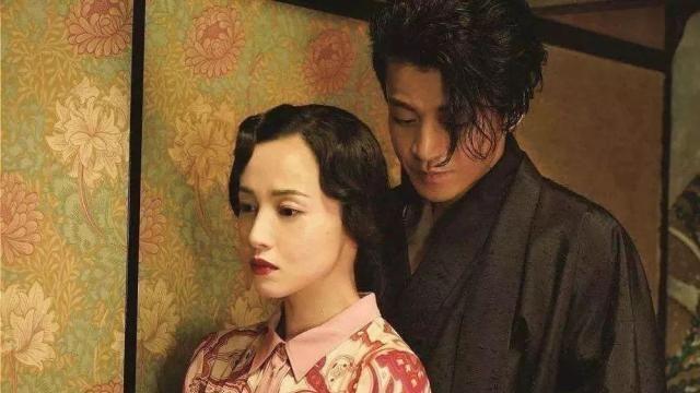 33岁吸毒10年，丈夫同房需付费？一代国民女神是如何毁掉自己的