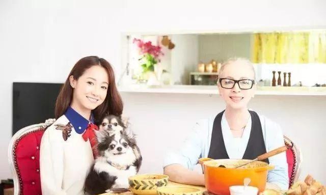 33岁吸毒10年，丈夫同房需付费？一代国民女神是如何毁掉自己的