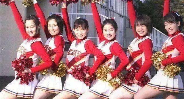 33岁吸毒10年，丈夫同房需付费？一代国民女神是如何毁掉自己的