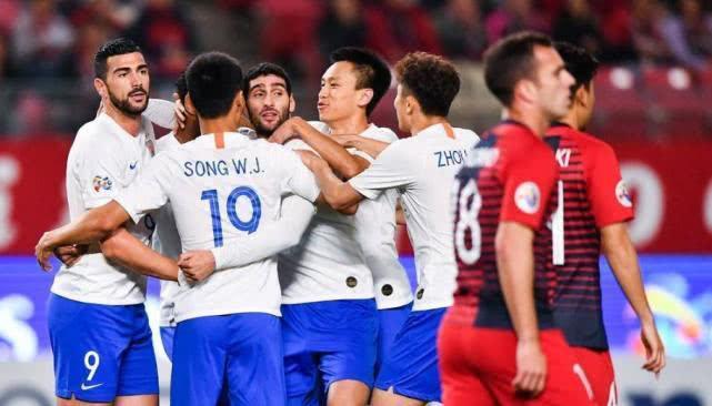 鲁能、恒大PK,亚冠胜者将创造历史!神奇数据让两队看到希望