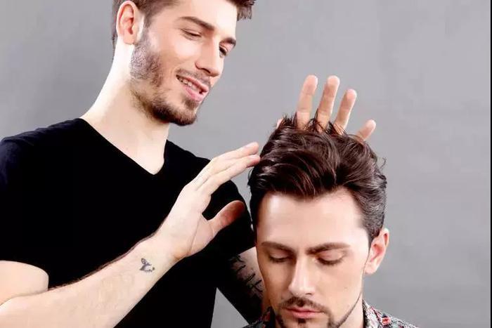 男生发质细软适合什么发型?这几款造型轻松搞定,大脸也能遮住