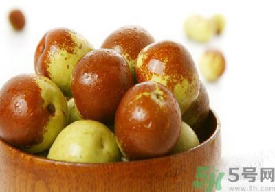 ​月经期间可以吃冬枣吗？来月经一天吃多少冬枣合适？