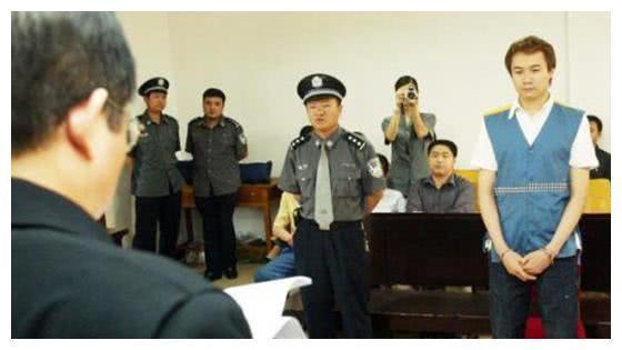 他把黄渤带红,自己却进了两次监狱,出狱后,黄渤的做法让人佩服