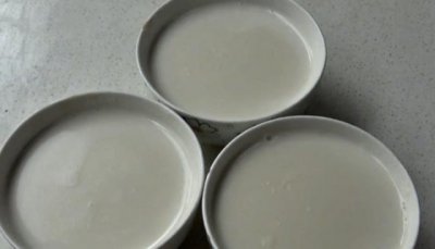 ​教你家庭版花生露的做法，2分钟就学会，香甜细腻，比豆浆好喝