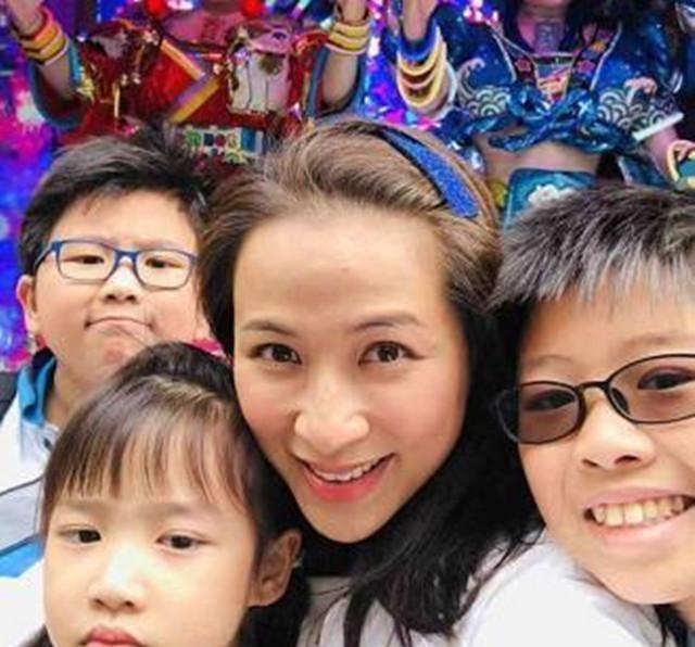 艳星麦家琪拍风月片被儿子看到,后悔不已,网友:苍井空怎么办