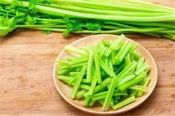 芹菜杀精是真的吗 芹菜有什么功效和作用