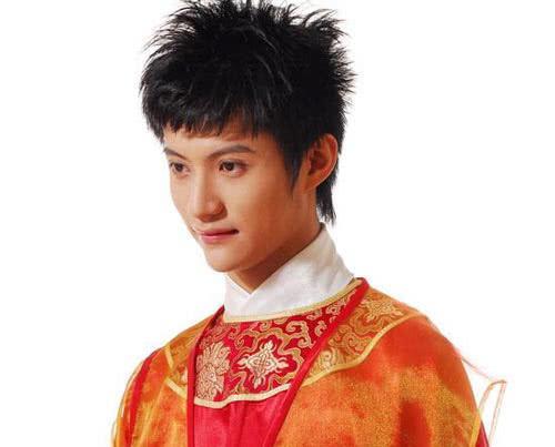 胡玫终成《红楼梦》导演，当年的红楼梦中人都怎么样了？