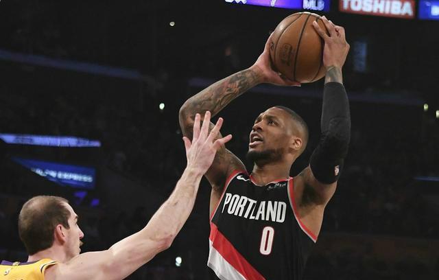 领先14分被翻盘，雷霆靠什么终结了火箭6连胜？季后赛会怎么呢？