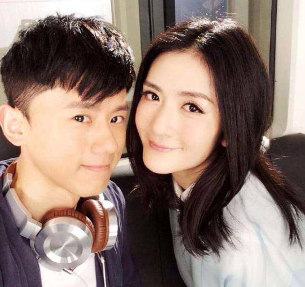 张杰微博力挺谢娜, 发文澄清“谢娜 尬”, 网友: 心疼背锅的娜娜