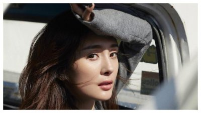 ​他是杨幂同学，出道10年“不温不火”，如今凭借《香蜜》走红！