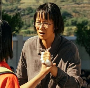 ​海清把她演活了！早年丧母39岁丧夫一生未育，却被写进中国简史！