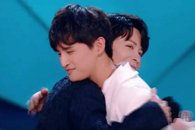 昔日队友，如今再次站上PK台，张远一个举动圈粉无数