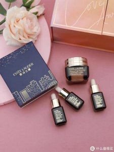 ​雅诗兰黛小棕瓶眼霜评测：无惧眼纹黑眼圈，重获光采双眸