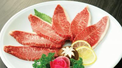 ​这样的拼接牛排，我敢吃，你敢吗？