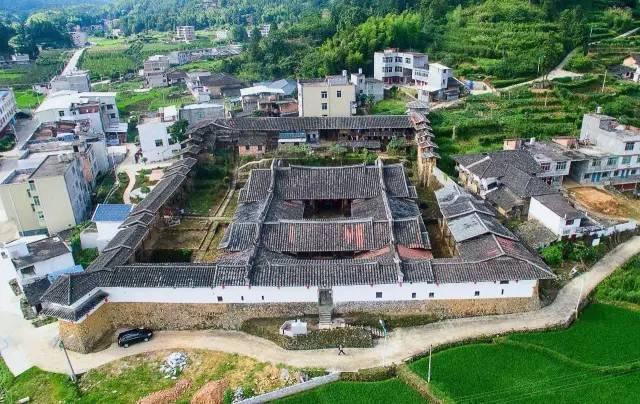 不用去张家界，福州人有自己的玻璃栈道啦！约吗？