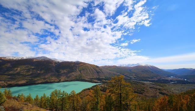 “人间天堂”——喀纳斯,随便一处风景也能足够惊艳你的眼!