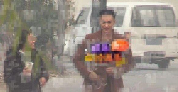 周一围与女助理共用吸管,朱丹回应三个字称呼他