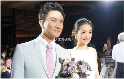 ​林依晨老公现身，夫妻穿情侣鞋放闪，和公婆全家一起踏青很温馨