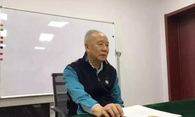 20年前的中国“首富”牟其中,因南德诈骗案入狱