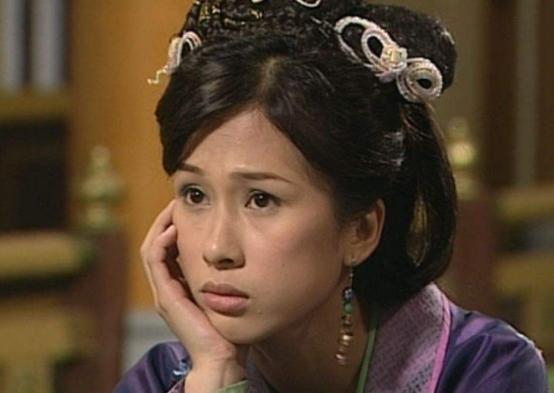 演员梁靖琪庆生,TVB昔日小花齐聚一堂,佘诗曼高颜值抢镜